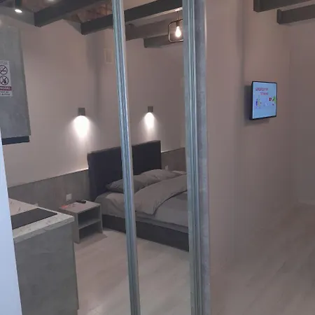 Apartman Hotelroom 11 Ungvár